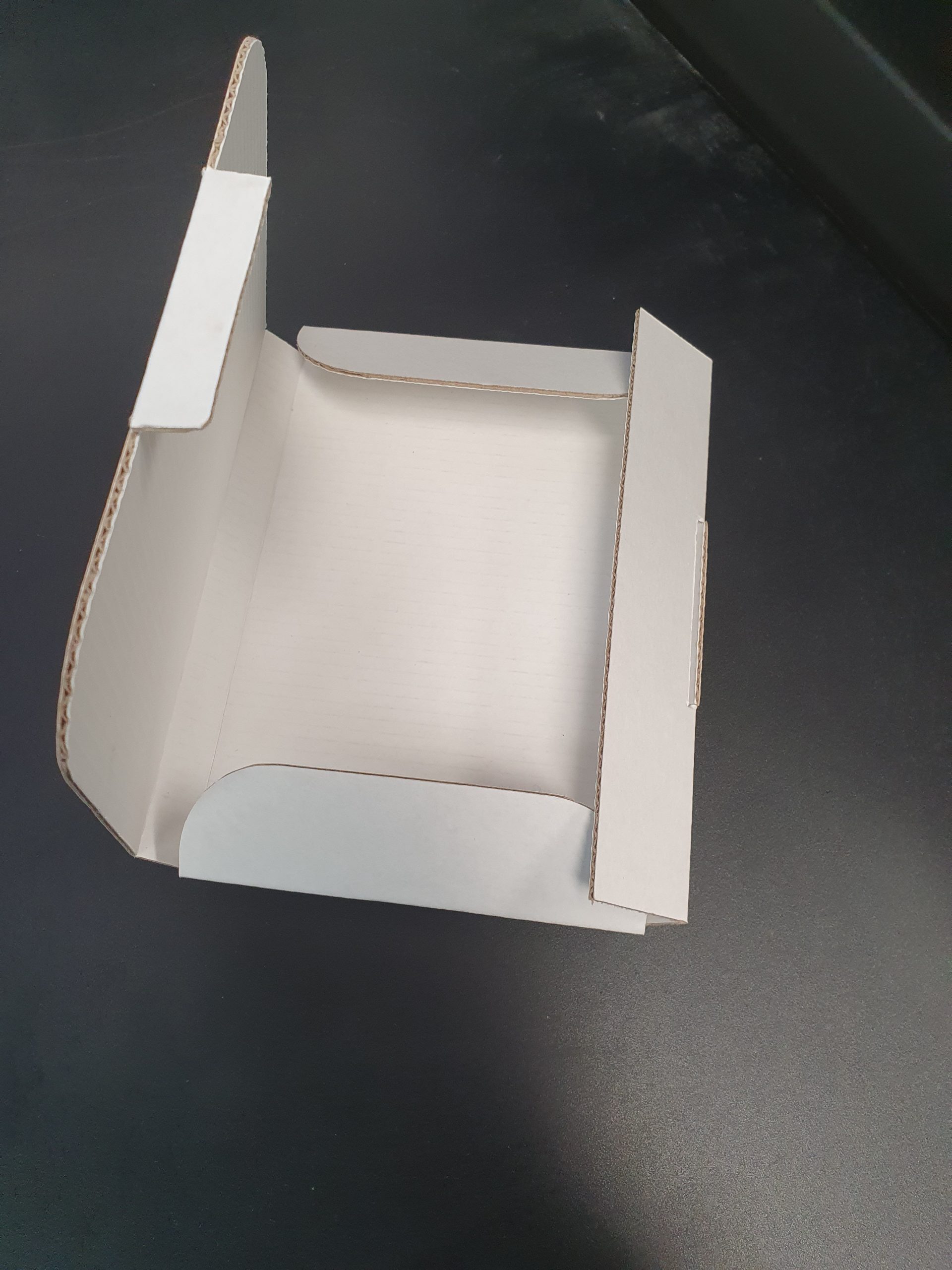 White A4 Cardboard Envelope | 2mm White | 300L x 212W x 15H (mm)