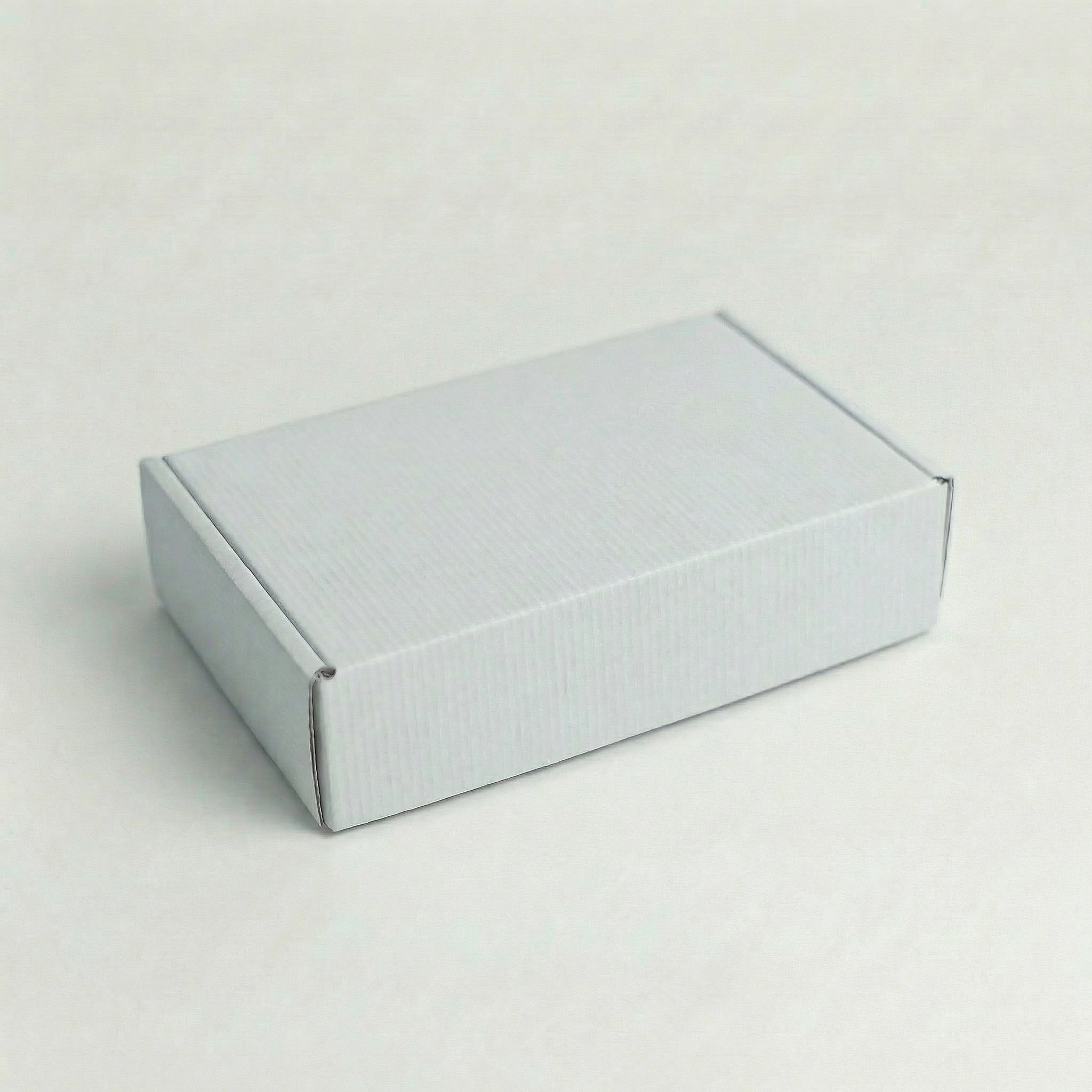 Self-Locking Mailing Box | 2mm White | 210L x 120W x 60H (mm)