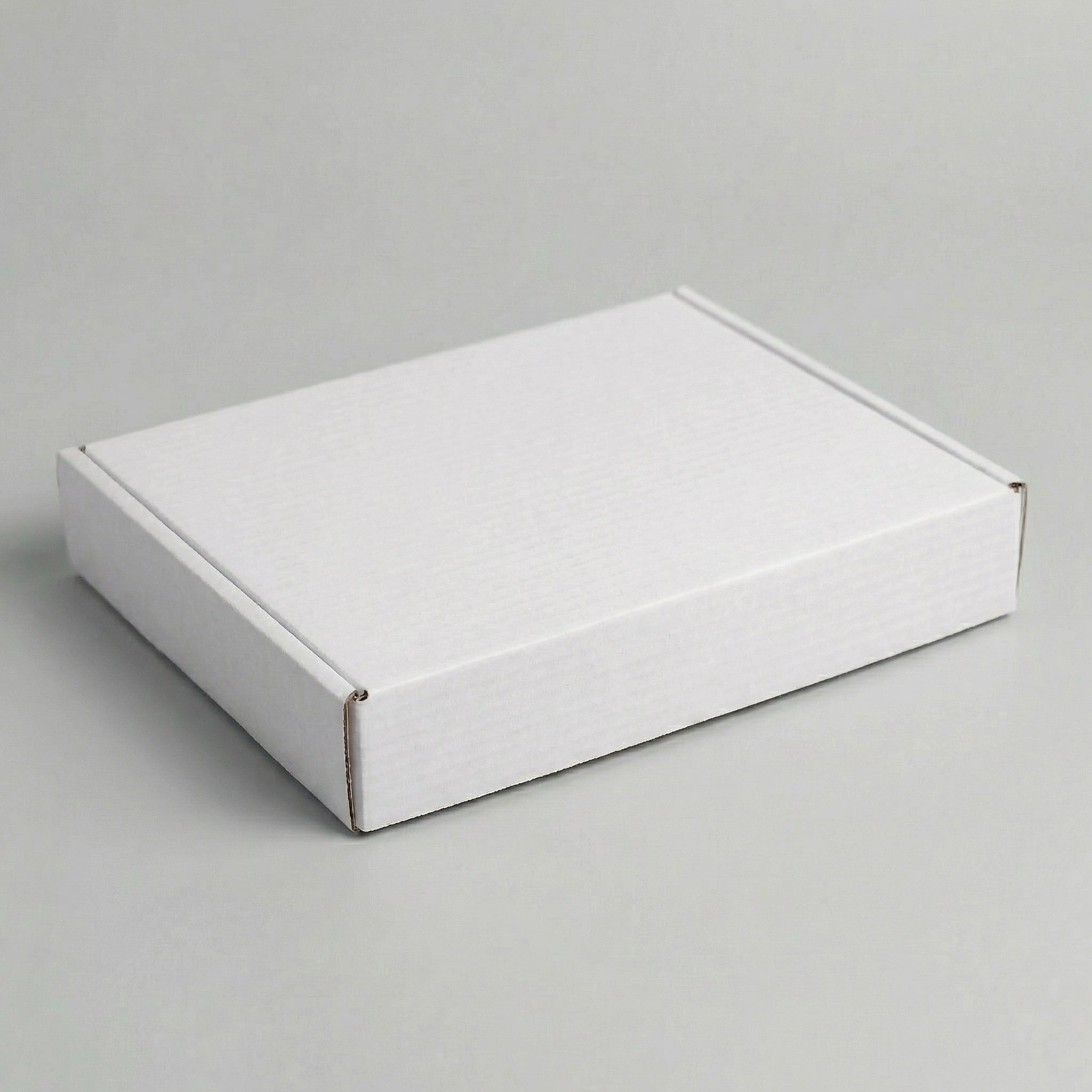A4 Self-Locking Mailing Box | 2mm White | 310L x 225W x 50H (mm)